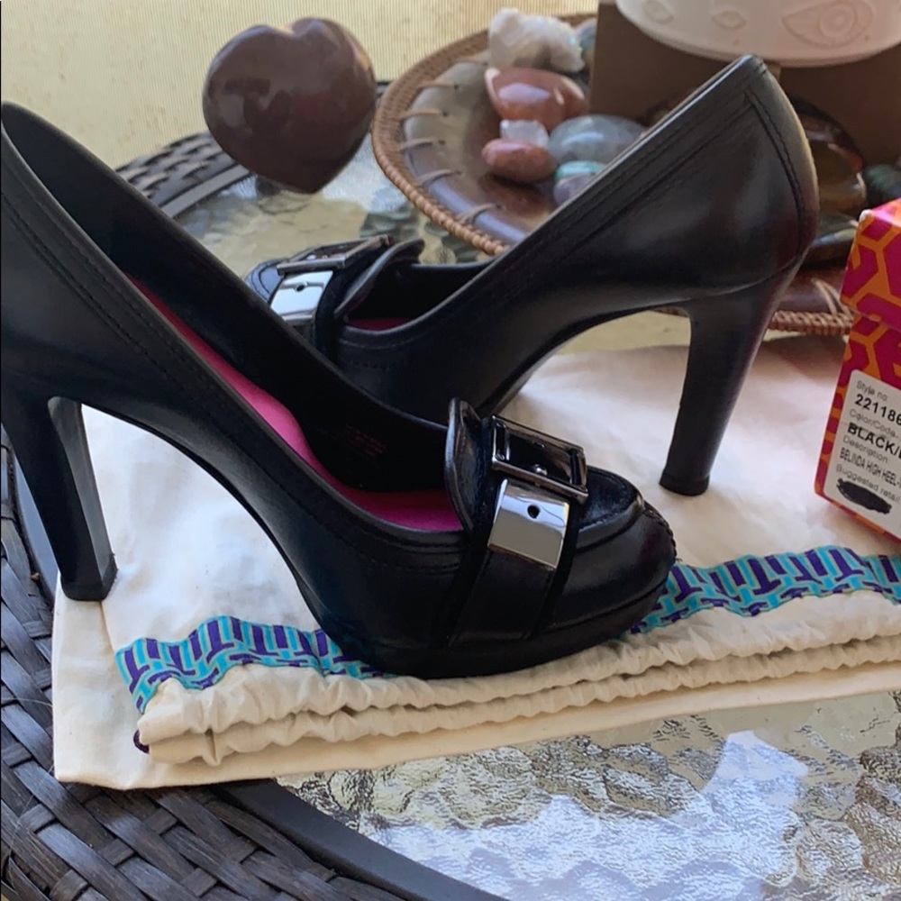 Tory Burch Belinda High Heel .. size 6M